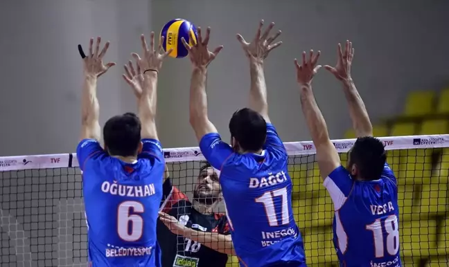 Voleybol: AXA Sigorta Efeler Ligi