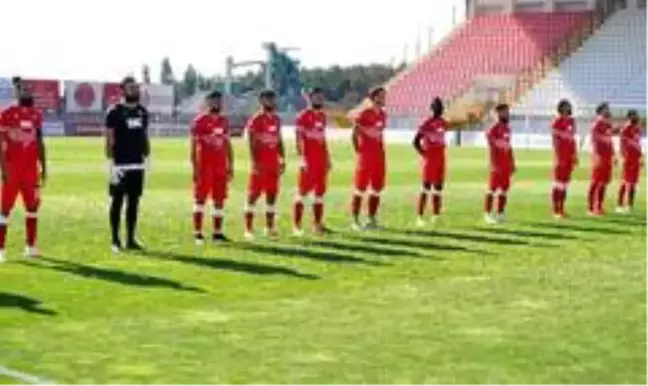 TFF 1. Lig: Ümraniyespor: 2 Adana Demirspor: 3