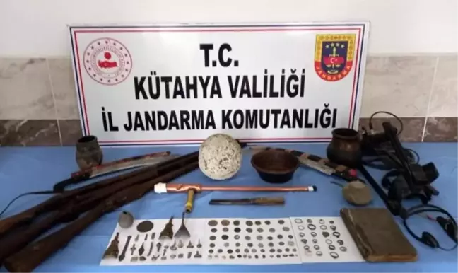 Tavşanlı'da tarihi eser operasyonu