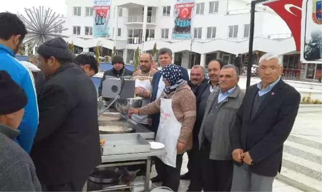 Selendi'de Şehitler İçin Lokma Hayrı