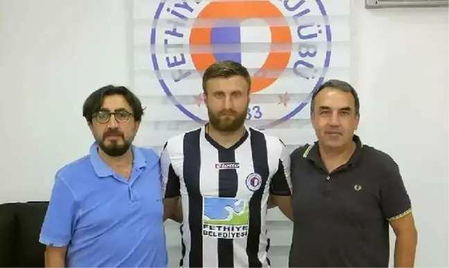 Fethiyespor Onur'a Döndü