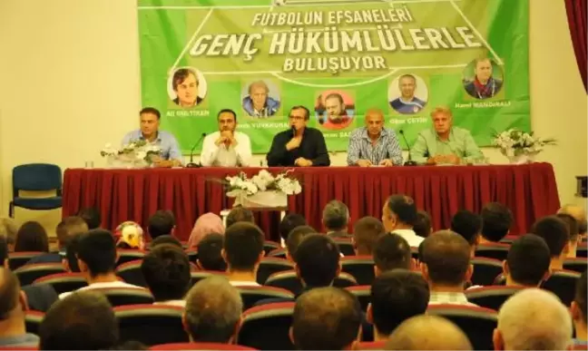 Futbolun Efsaneleri Şanlıurfa'da Hükümlülerle Maç Yaptı