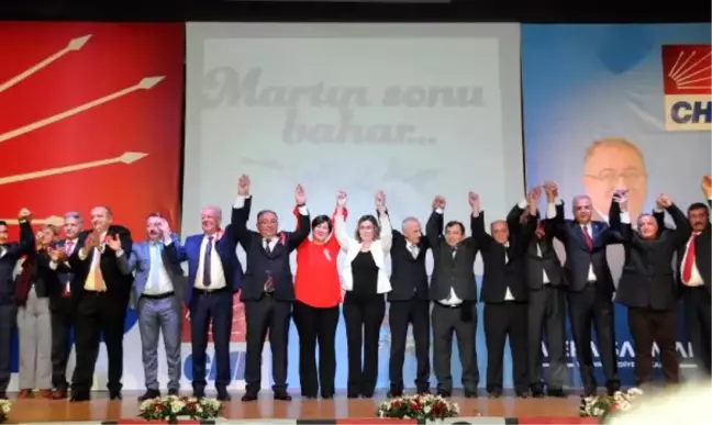 Chp, Yalova'da 'Başkan' Adaylarını Tanıttı