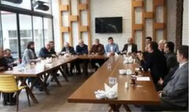 Kütahya'da Birlik Vakfı'nın yeni yönetimi belirlendi