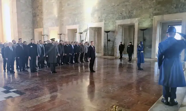 ANAP Genel Başkanı İbrahim Çelebi Anıtkabir'i Ziyaret Etti