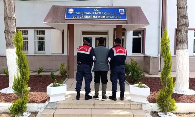 Kırıkkale'de Hırsızlık Hükümlüsü Jandarma Tarafından Yakalandı