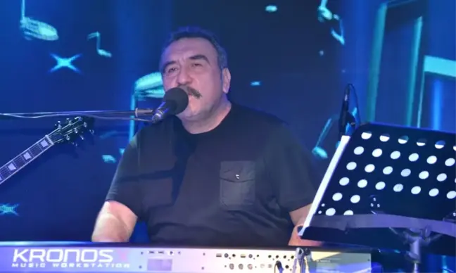 Ümit Besen ve Pamela Uludağ'da Final Konseri Verdi