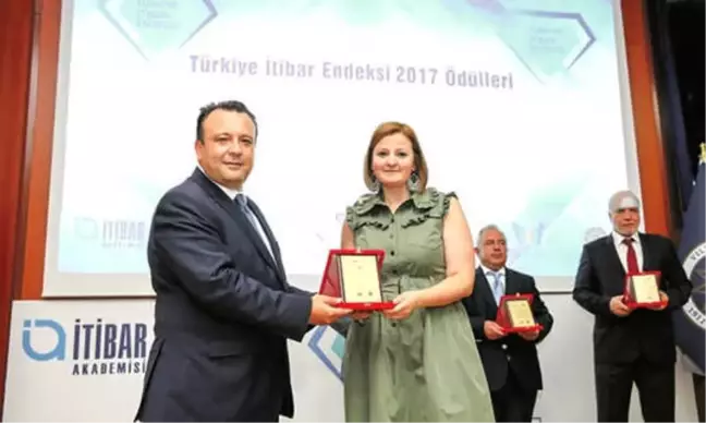 Türkiye'nin İtibar Maratonu'ndan Dünya'ya Ödül