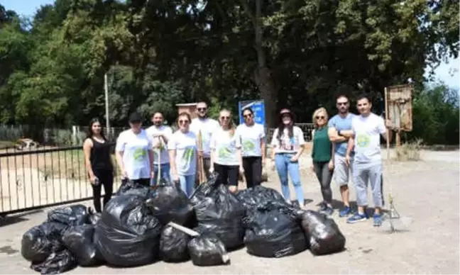 Limak Çevre Timi, Yalova'yı Temizledi