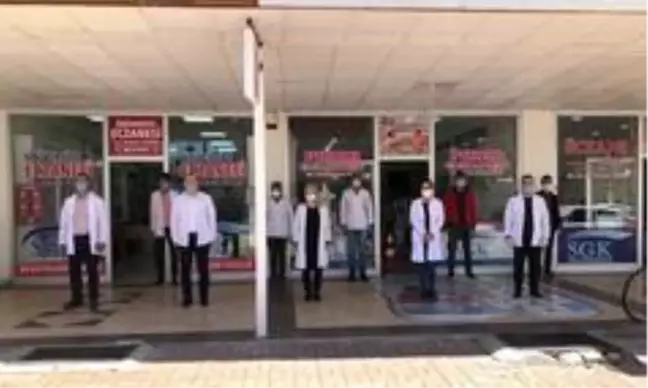 Korona virüsten ölen eczacı Adıyaman'da anıldı