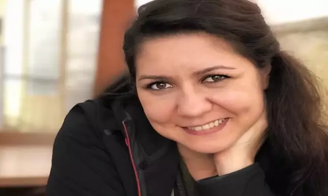 Ramo Sarraf kim? Sarraf Kadın kimdir? Sarraf Kadın'ın gerçek ismi ne? Şirin Öten Oynadığı diziler neler?