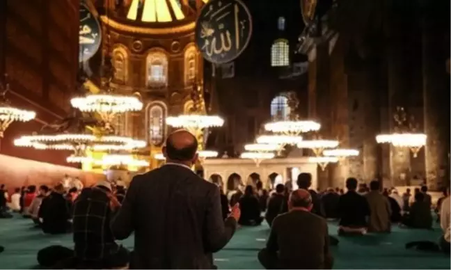 Mevlid Kandilinde tek gün oruç tutulur mu?