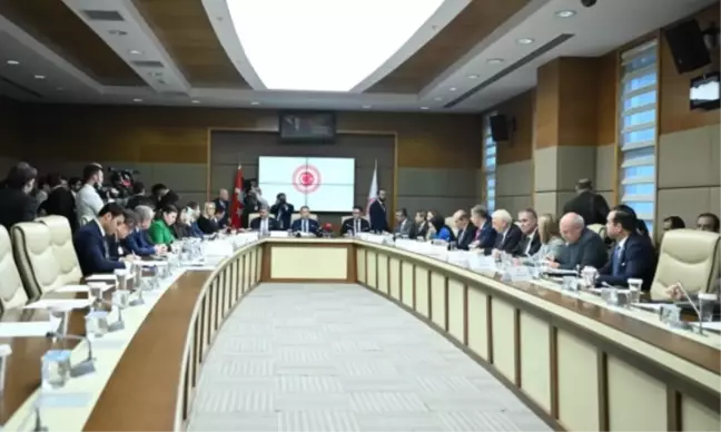 İsveç NATO oylamasına komisyonda hangi partiler evet-hayır verdi? EVET-HAYIR veren partiler!
