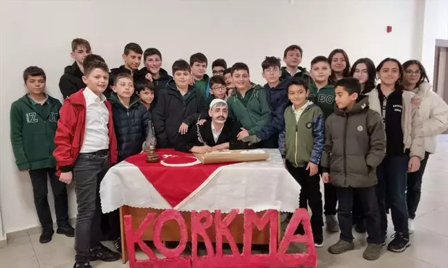Trabzon'da İstiklal Marşı ve Mehmet Akif Ersoy Anma Programı Düzenlendi