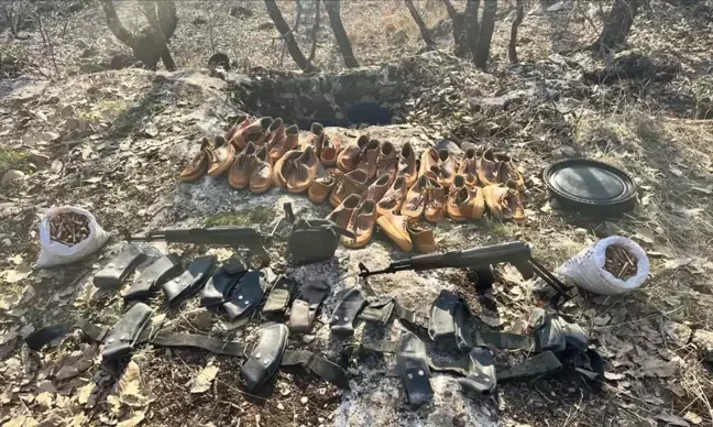 Diyarbakır Lice'de PKK'ya Ait Silah ve Mühimmat Ele Geçirildi