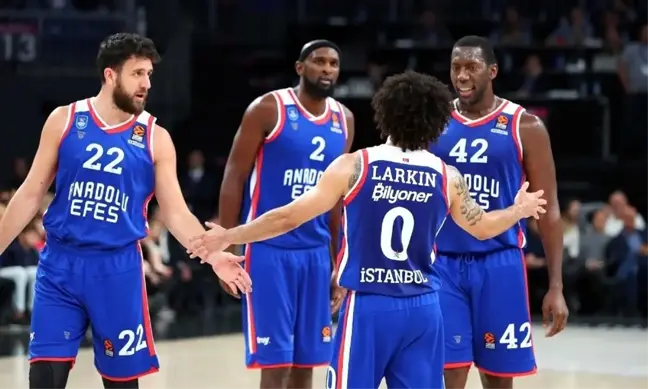 THY Euroleague'de yeni lider Anadolu Efes