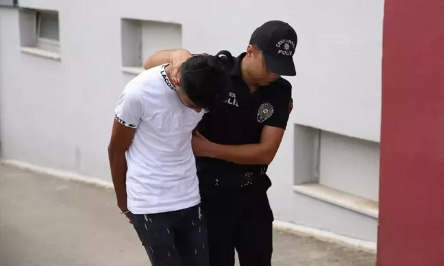 Adana'da aküye gizlenmiş 11 kilogram esrar ele geçirildi, 2 şüpheli tutuklandı