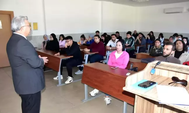 Anamur'da Bağımlılıkla Mücadele Semineri Düzenlendi
