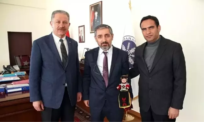 İlçe Belediye Başkanlarından Rektör Biber'e Hayırlı Olsun Ziyareti