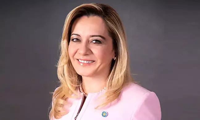 Aylin Cesur kimdir? Kaç yaşında, nereli, mesleği ne? Aylin Cesur'un hayatı ve biyografisi!