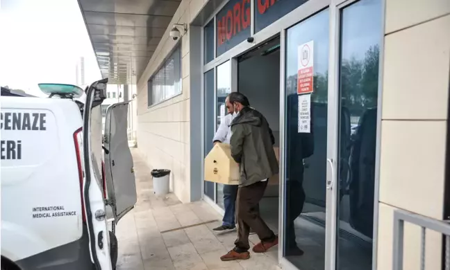 Antalya'da trafik kazasında hayatını kaybeden kişinin cenazesi teslim edildi