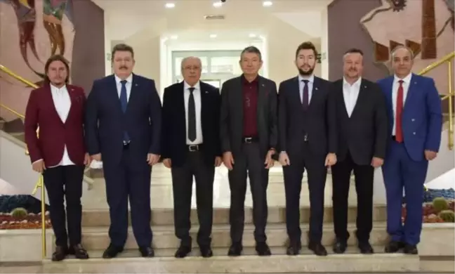Denizli OSB'de Uslu ve yönetim kurulu güven tazeledi
