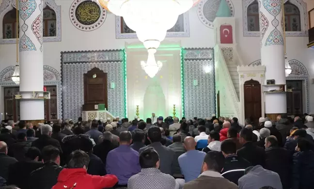 Niğde'deki camilerde Miraç Kandili programları düzenlendi