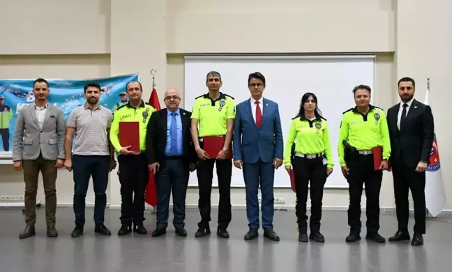 Çanakkale'de Trafik Bilinci Eğitimi Düzenlendi