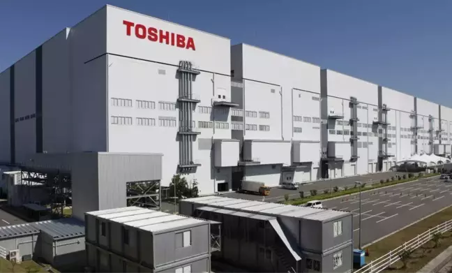 Toshiba CEO'su Tsunakawa istifa etti