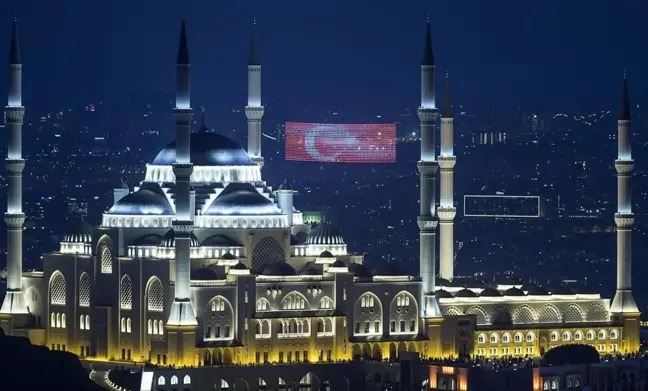 ÜÇ AYLAR NE ZAMAN 2024? 3 aylar hangi ayda başlıyor? Diyanet dini günler ve kandil takvimi!