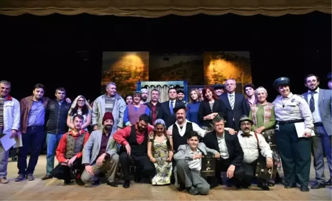Kepez'de 'Keşanlı Ali Destanı' Oyunu Sergilendi
