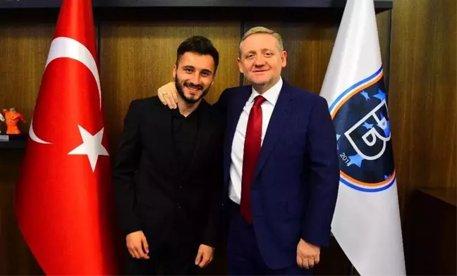 Enver Cenk Şahin'e bir destek de Başakşehir'den geldi