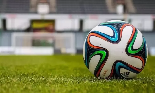 Manchester United – Nottingham Forest maçı saat kaçta, hangi kanalda? Manchester United maçı nereden, nasıl nasıl izlenir?