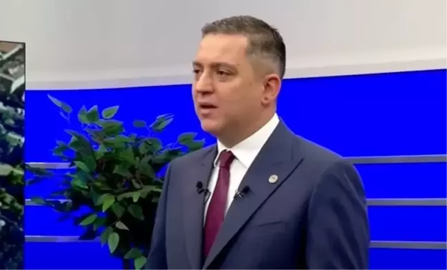 Erinç Sağkan kimdir? Halk Tv konuğu Erinç Sağkan kaç yaşında, nereli? Erinç Sağkan biyografisi!