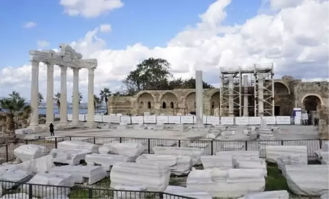 Side Antik Kenti'ndeki Athena Tapınağı Restorasyonu Tamamlanıyor
