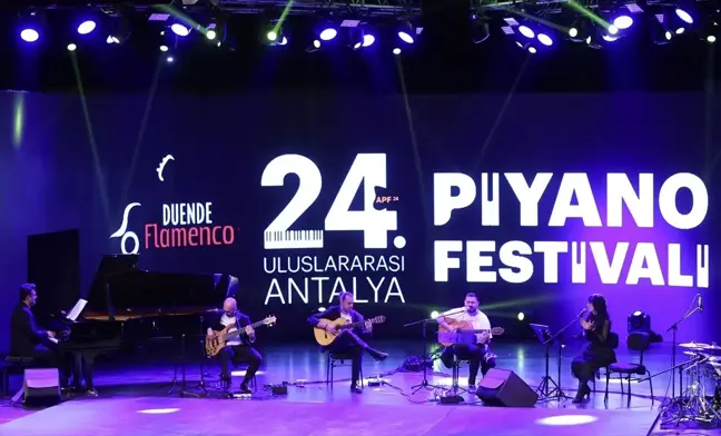 24. Uluslararası Antalya Piyano Festivali'nde Duende Flamenco Feat Performansı