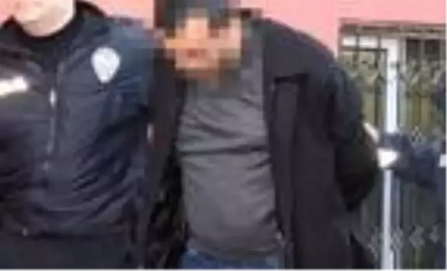 Öz kızına cinsel istismardan 30 yıl hapis cezası alan babaya FETÖ'den 2 yıl hapis