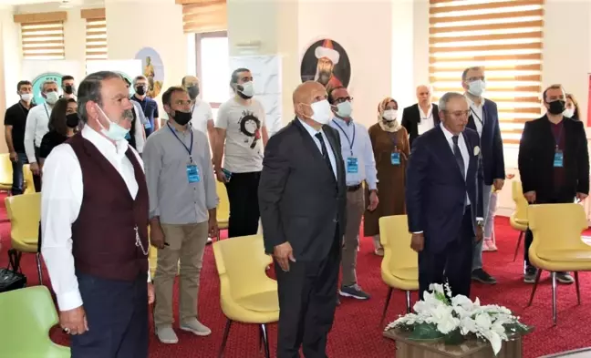 Başkan Pekmezci Türk Kültürü ve Eğitim Çalıştayı'na katıldı