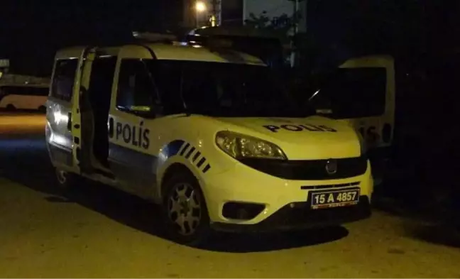 Burdur'da drift atan sürücü polis ekip otomobiline çarptı