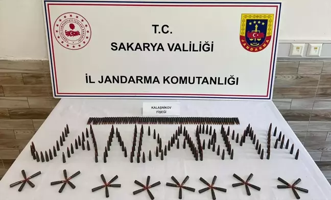 Sakarya'da uyuşturucu operasyonunda 2 kişi tutuklandı