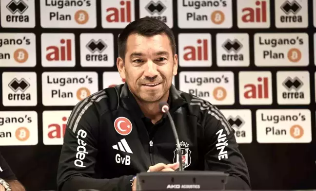 Beşiktaş Teknik Direktörü Giovanni van Bronckhorst: İki maçın sonunda gruplara kalmış olmayı istiyoruz