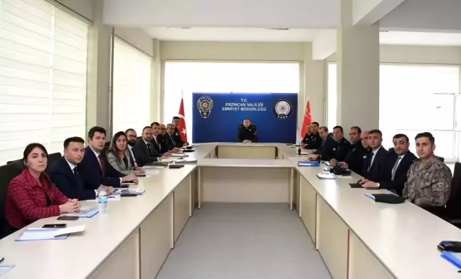 Erzincan Emniyet Müdürlüğü'nden Genel Değerlendirme Toplantısı