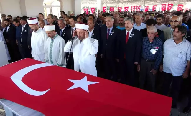 Pençe-Kilit şehidi Fatih Kalkan son yolculuğuna uğurlandı