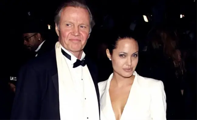 Angelina Jolie'nin babası kimdir?