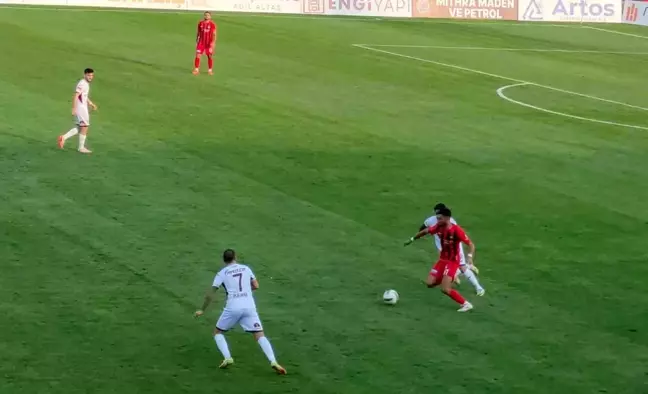 Vanspor FK, Elazığspor'a 2-0 Mağlup Oldu