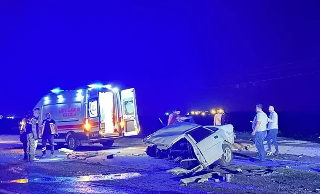 Siverek'te Tır ve Otomobil Çarpıştı: 1 Ölü, 1 Yaralı
