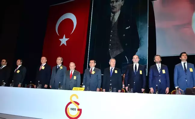 Galatasaray'ın Olağanüstü Genel Kurul Toplantısı Başladı