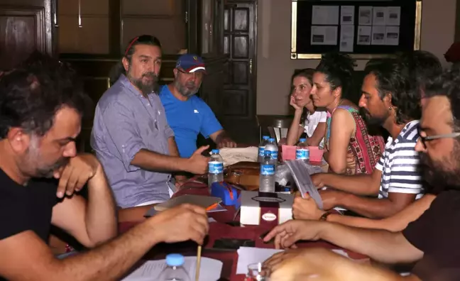 Nazım Hikmet'in 'Memleketimden İnsan Manzaraları' İle Başlayacak