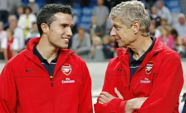 Eski F.Bahçeli van Persie: Wenger'e Chiellini'nin transferi için yalvardım