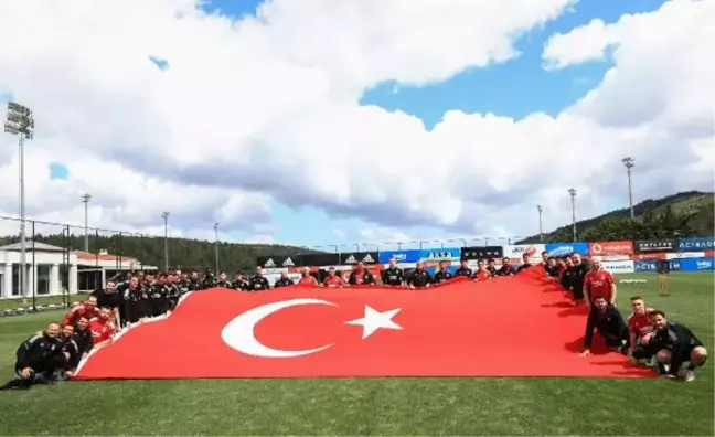 Beşiktaş, Konyaspor mesaisini sürdürdü